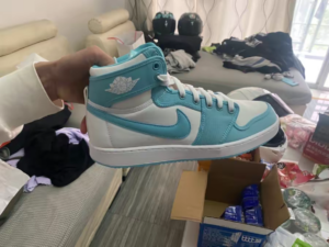 Giay Nike Air Jordan 1 KO 'Bleached Aqua' DO5047-411