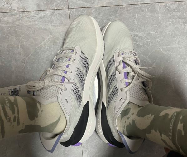 Giay Adidas Avryn 'Grey Silver Violet' ID9422