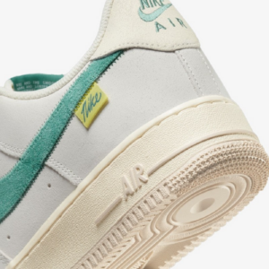 Giay Nike Air Force 1 '07 LV8 'Test Of Time' DO5876-100