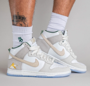 Giay Nike Dunk High Premium 'Gold Mountain' FD0776-100