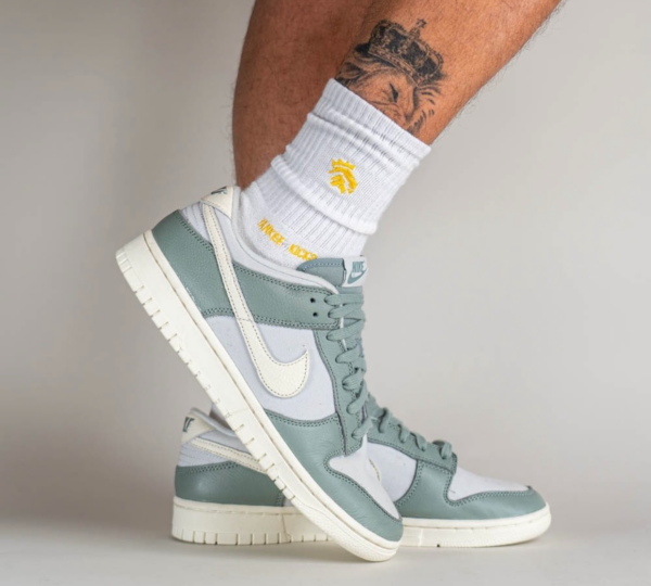 Giay Nike Dunk Low 'Mica Green' DV7212-300