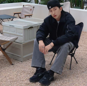 Giay Reebok Fluffipuff 'Black' HP7489