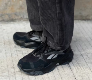 Giay Reebok Fluffipuff 'Black' HP7489