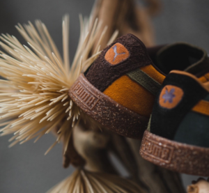 Giay Puma Suede Vintage x Perks and Mini 'Bio Verse' 387036-01