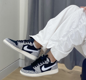 Giay Nike Air Jordan 1 Retro Low OG 'Black Cement' CZ0790-001