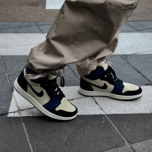 Giay Nike Air Jordan 1 High Zoom Comfort 2 'Blackened Blue' DV1305-104