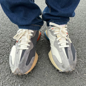 Giay New Balance 327 'White Grey Split' MS327RG