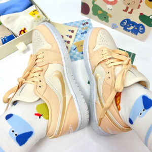 Giay Nike Air Jordan 1 Low SE 'Celestial Gold' DV0426-200