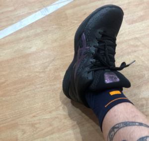 Giay Asics Gelhoop V14 'Black' 1063A050-001