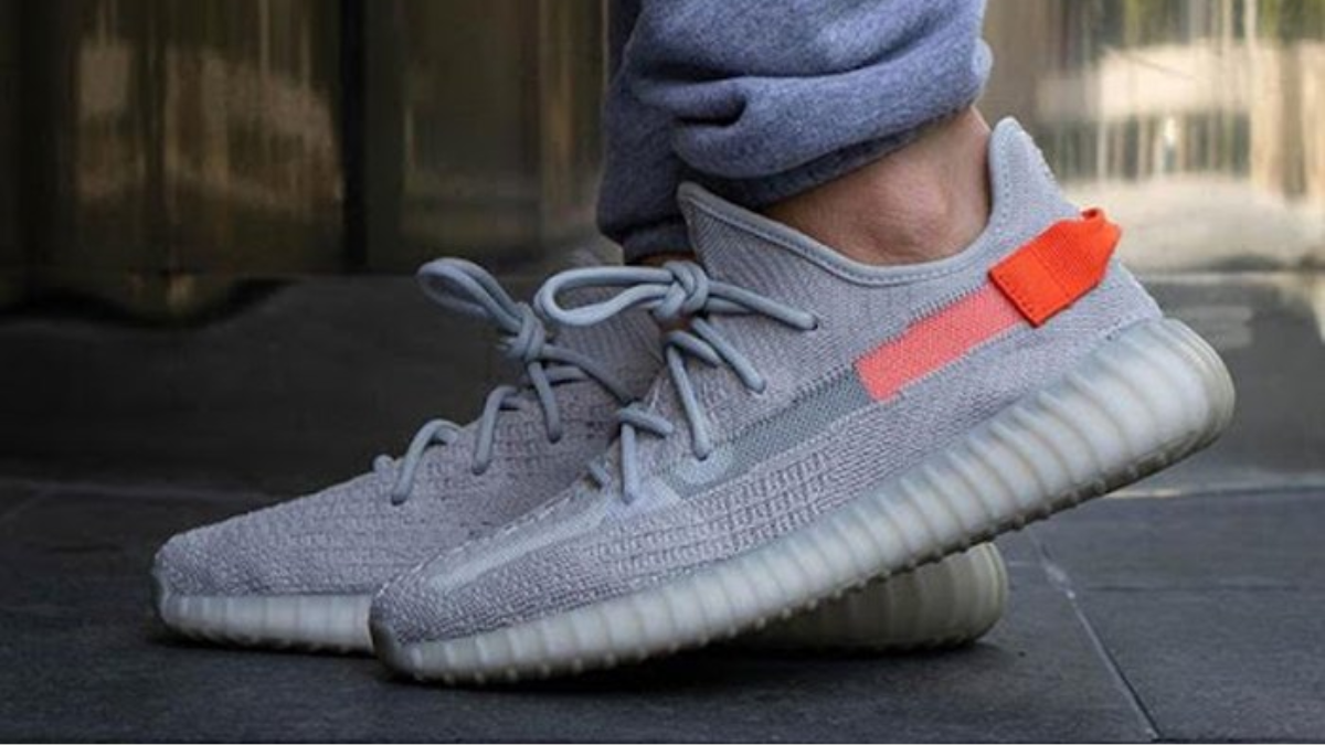 Tất tần tật những gì bạn cần biết về đợt sale adidas Yeezy cuối cùng