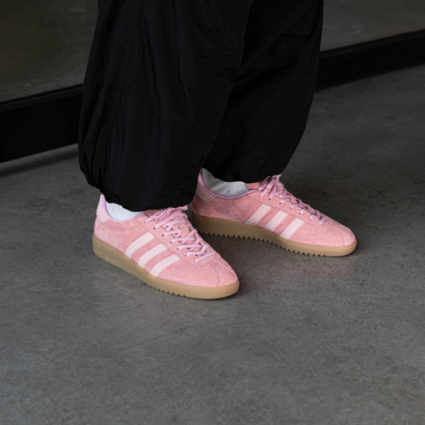 Giay Adidas Bermuda 'Glow Pink' GY7386