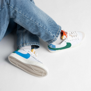 Giay Nike Blazer Low 77 Jumbo 'Mismatch' DQ1470-100