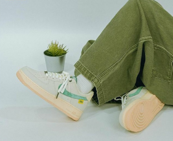 Giay Nike Air Force 1 '07 LV8 'Test Of Time' DO5876-100