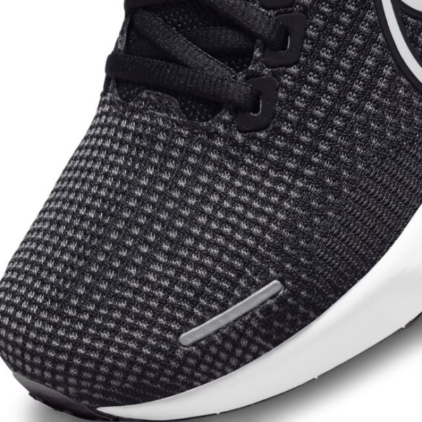 Giay Nike ZoomX Invincible Run Flyknit 'Black White' DC9993-001