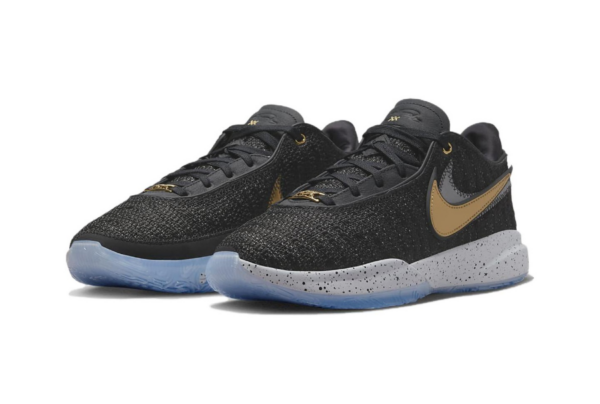 Giay Nike LeBron 20 'Black Metallic Gold' DJ5423-003