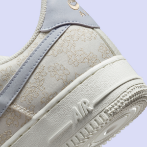 Giay Nike Air Force 1 Low 'Gold Embroidery' DR6402-900