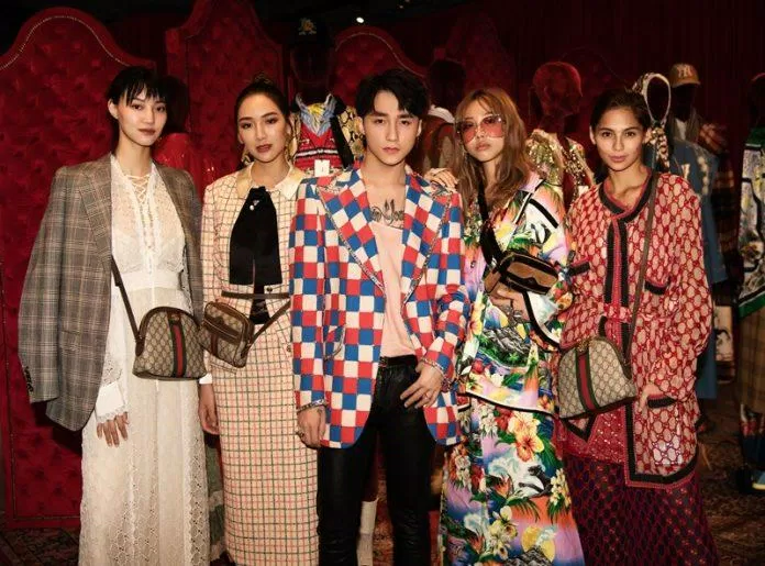 Sơn Tùng M-TP chính thức trở thành “Friend of the House” độc quyền của Gucci tại Việt Nam Hinh anh 3: Son Tung M-TP chinh thuc tro thanh “Friend of the House” doc quyen cua Gucci tai Viet Nam