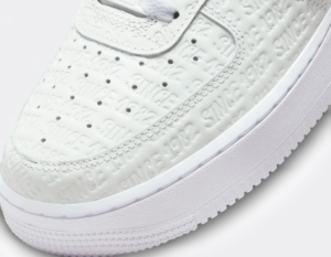 Giay Nike Air Force 1 Low 'Since 1982' FJ4823-100