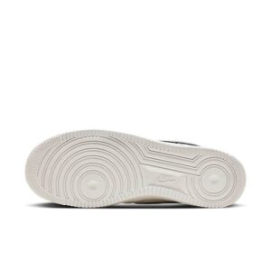 Giay Nike Air Force 1 Low 'X's and O's' FN8892-191