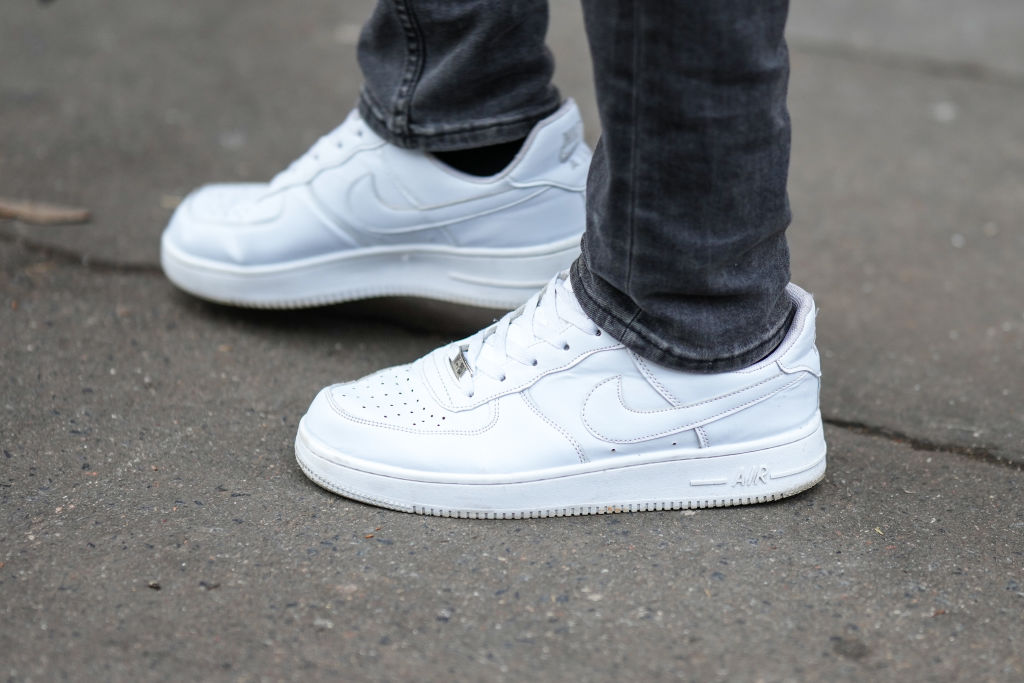 Hinh anh 9: Adidas Forum vs Nike Air Force 1: Lua chon nao danh cho ban?