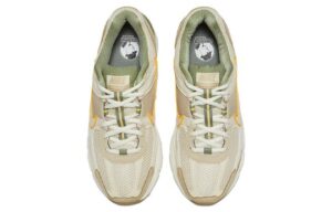 Giay Nike Zoom Vomero 5 'Sail Laser Orange Olive' FQ6868-181