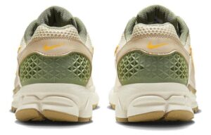 Giay Nike Zoom Vomero 5 'Sail Laser Orange Olive' FQ6868-181