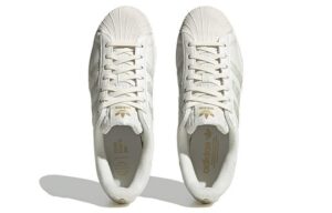 Giay Adidas Originals Superstar Vegan 'White Tint' HQ6668