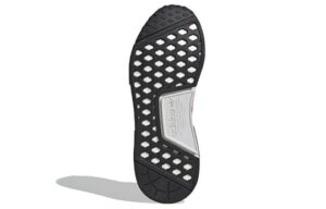 Giay Adidas NMD R1 'Black Signal Pink White' FV9153