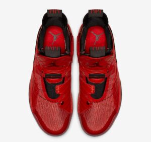 Giay Nike Air Jordan XXXIII 'University Red' AQ8830-600