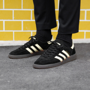 Giay Adidas Spezial Handball 'Core Black White' IE3402