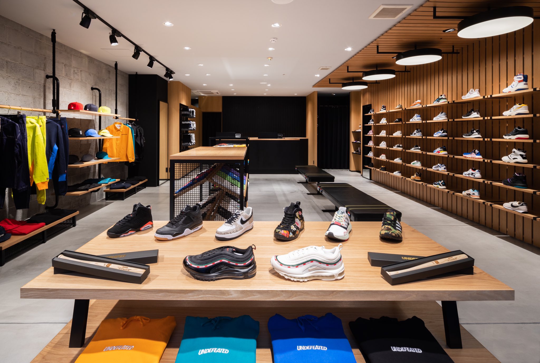 Hinh anh 3: Nhung dieu co the ban chua biet ve thuong hieu Undefeated