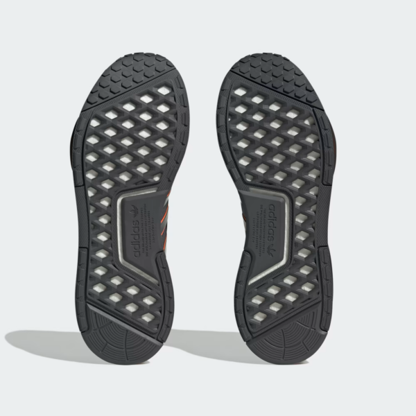 Giay Adidas NMD V3 'Solar Orange' FZ6497