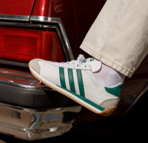 Giay Adidas Country OG 'White Collegiate Green' IF2856