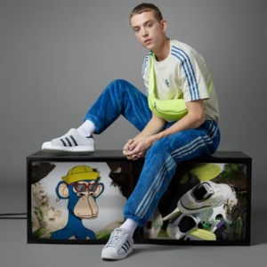 Giay Adidas Superstar 'Into The Metaverse' IE1841