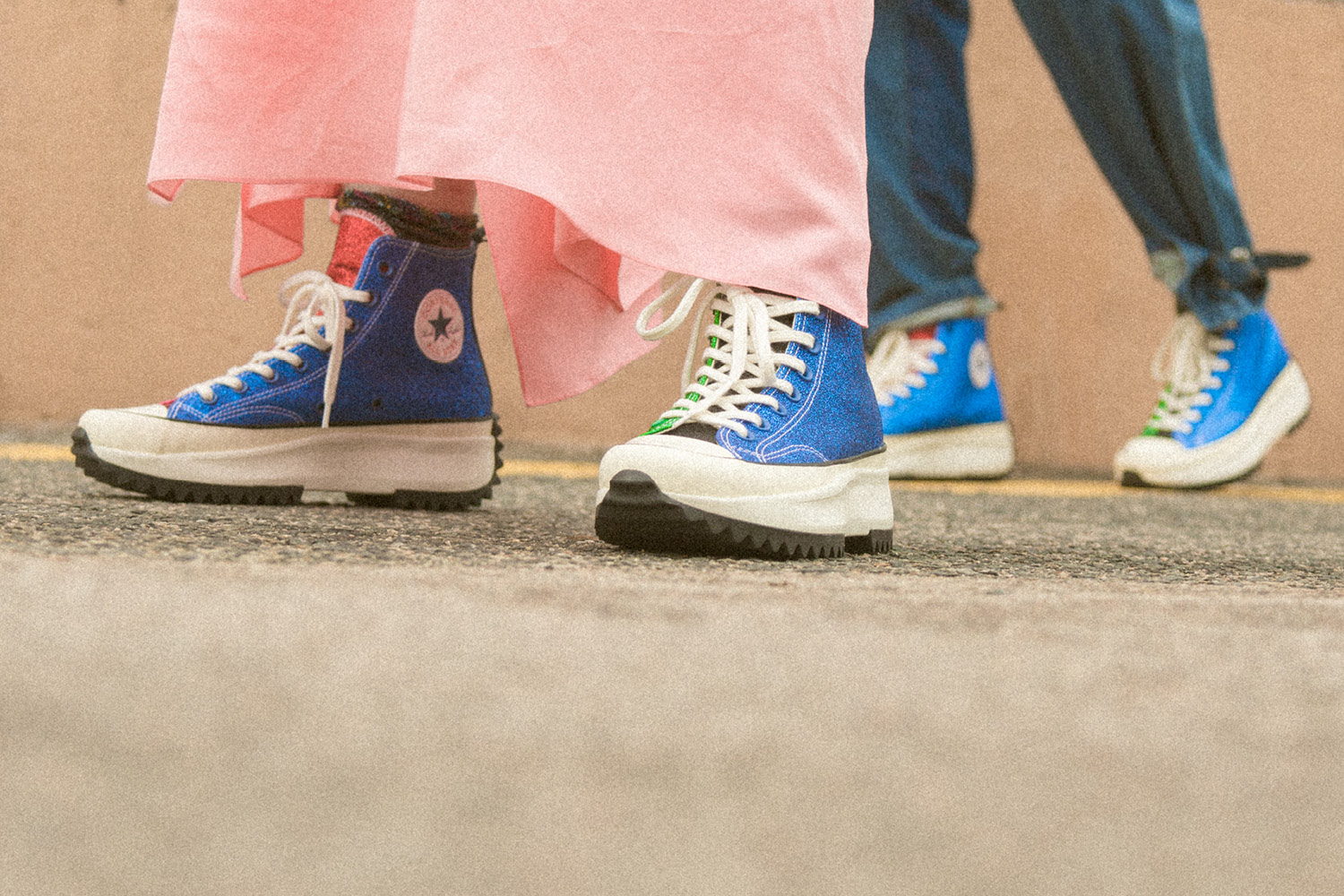 Hinh anh 1: Nhung phien ban collab dac biet cua thuong hieu Converse