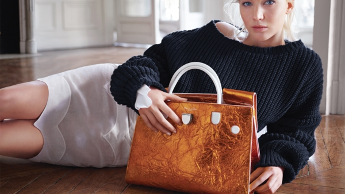 Hinh anh 6: Kham pha lich su cua nhung chiec tui Dior mang tinh bieu tuong