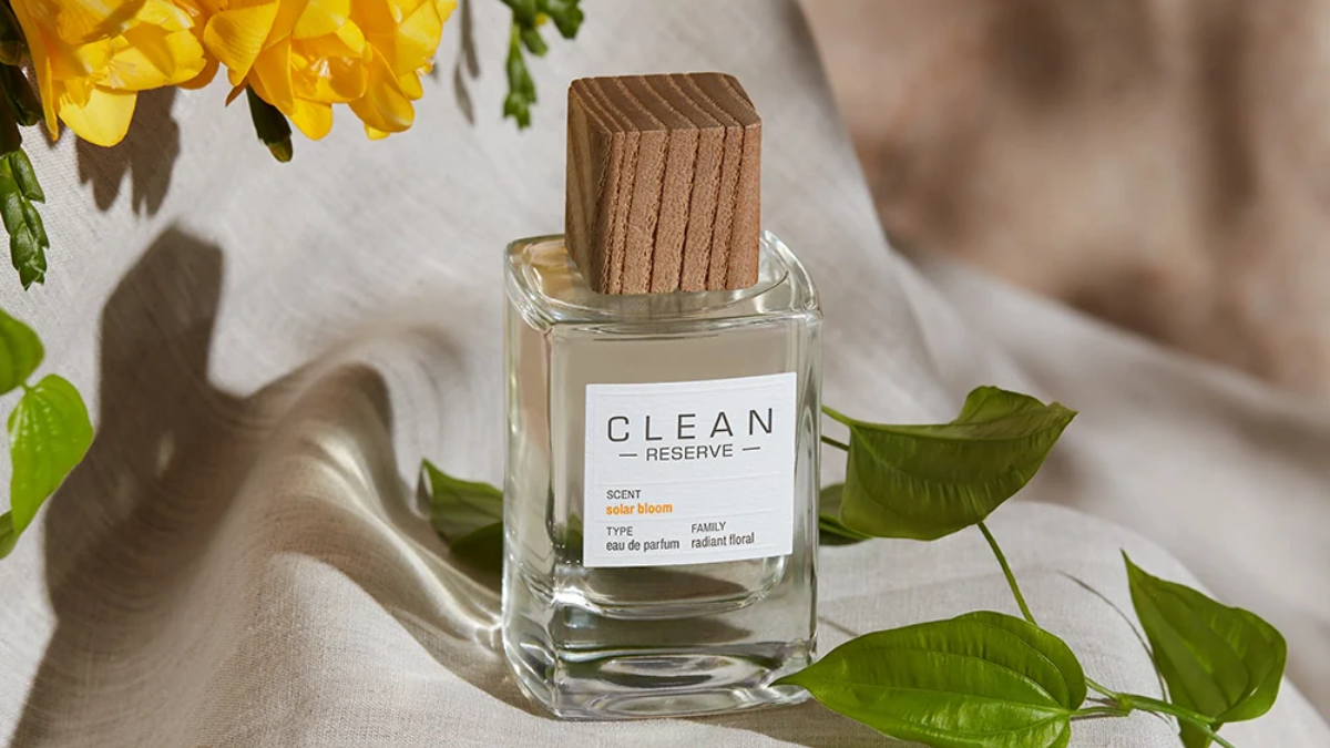 Lạc vào kỳ nghỉ xa xỉ với 11 chai nước hoa hương dừa cao cấp Hinh anh 10: Lac vao ky nghi xa xi voi 11 chai nuoc hoa huong dua cao cap