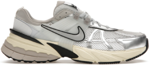 Giay Nike V2K Run 'Summit White Metallic Silver' FD0736-100
