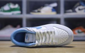 Giay Nike Dunk Low 'Sail University Blue' FN7488-133