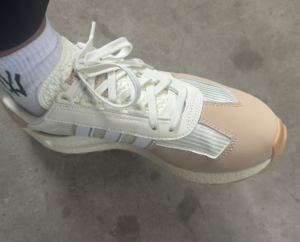 Giay Adidas Originals Retropy E5 'Beige' IE5062