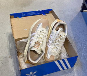 Giay Adidas Originals Retropy E5 'Beige' IE5062