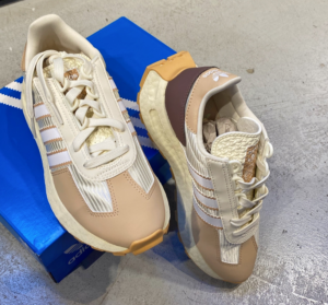Giay Adidas Originals Retropy E5 'Beige' IE5062