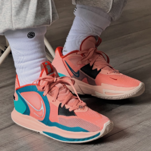 Giay Nike Kyrie Low 5 'Madder Root' DJ6014-800