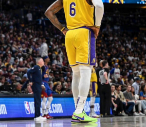 Giay Nike Zoom LeBron NXXT Gen 'Ghost Green' DR8784-300