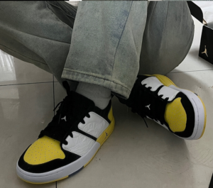 Giay Nike Air Jordan Nu Retro 1 Low 'Tour Yellow' FB4412-017