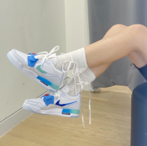 Giay Nike Air Jordan Legacy 312 Low GS 'Windy City' FN8896-131