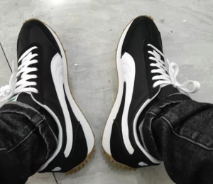 Giay Puma Whirlwind Classic 'Black White' 351293-90