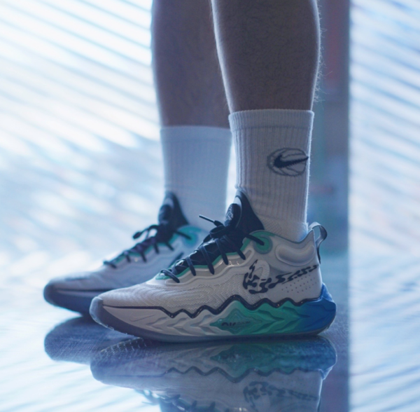 Giay Nike Zoom GT Run 'Unlock Your Space' FN3421-104