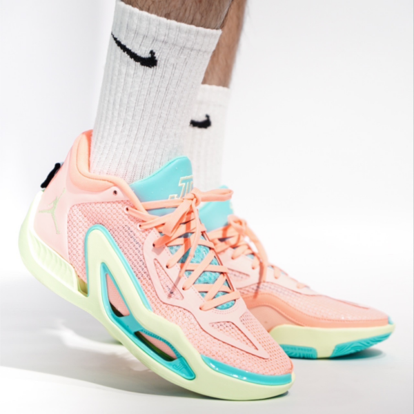 Giay Nike Air Jordan Tatum 1 'Pink Lemonade' DX6733-600