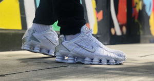 Giay Nike Shox TL 'White Silver' AR3566-100